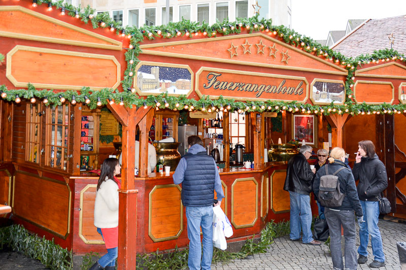 Treffen auf dem Weihnachtsmarkt